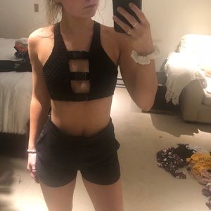 LF Buckle Top
